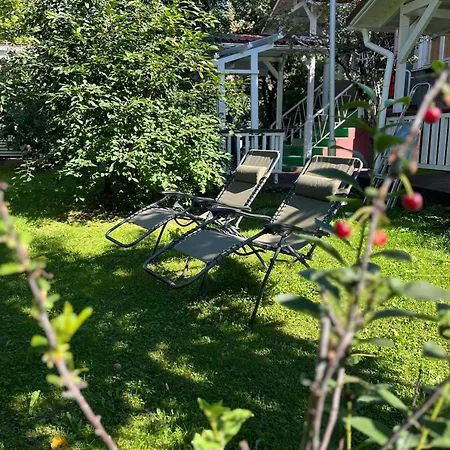 Lovely House - Free Parking - 10 Min To Downtown 別荘 タンペレ